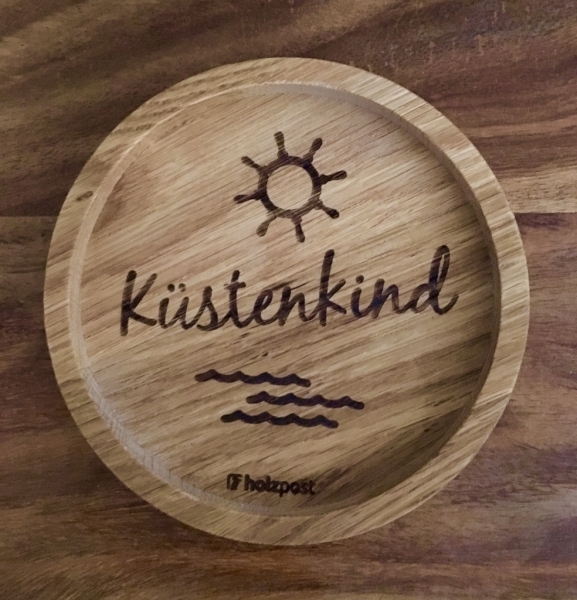 Holzpost® Untersetzer Küstenkind