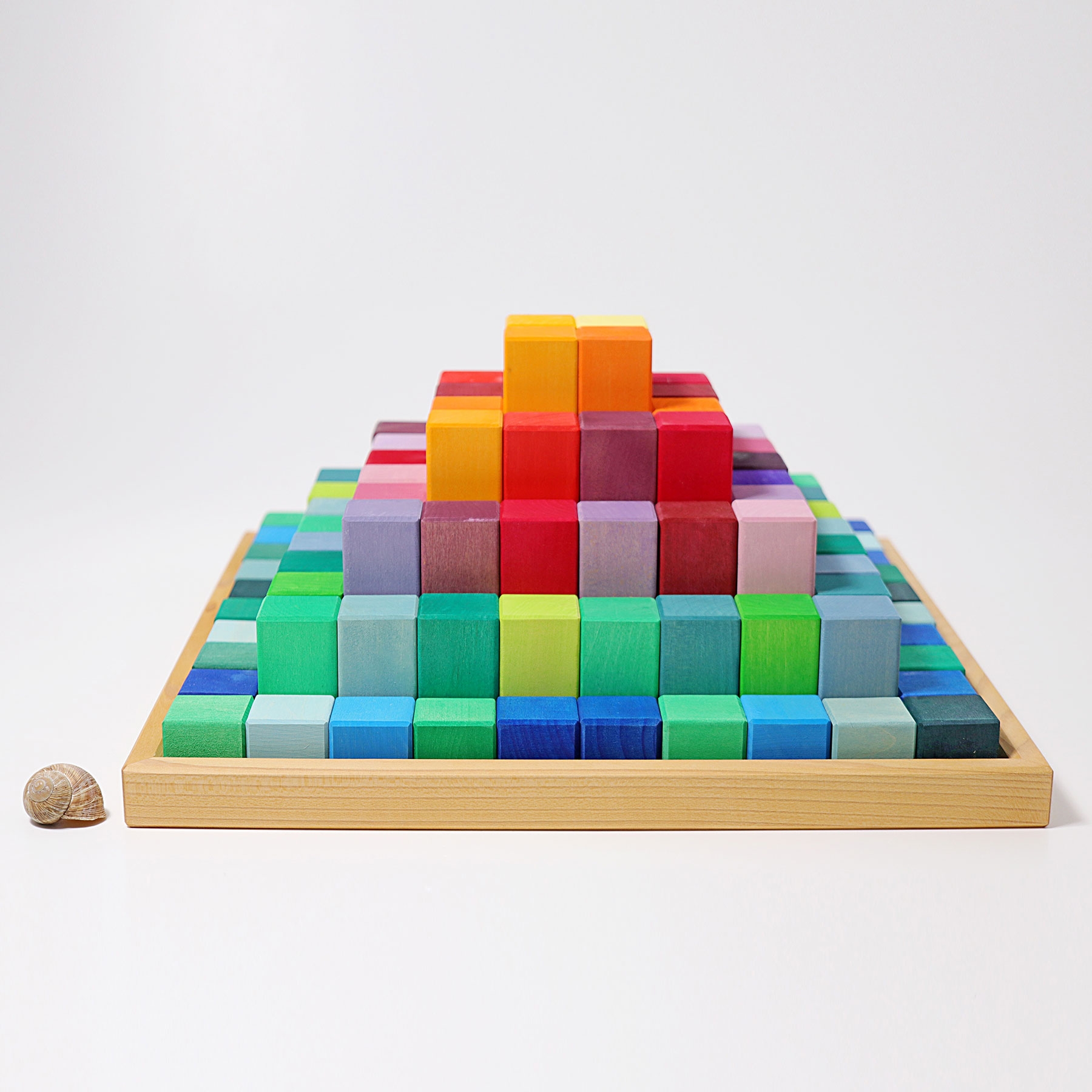 GRIMM´S Große Stufenpyramide